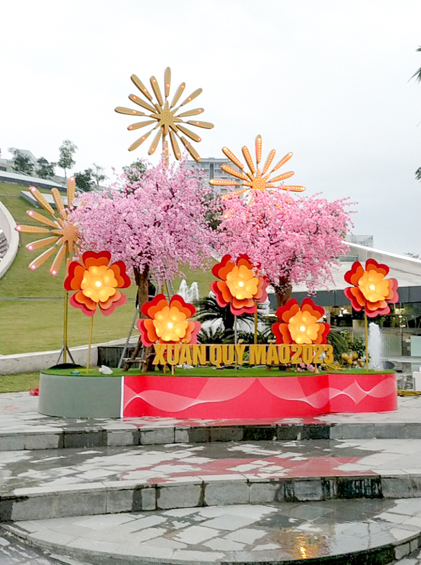 Thi Công Trang Trí Tết Cho Tập Đoàn Vietel1