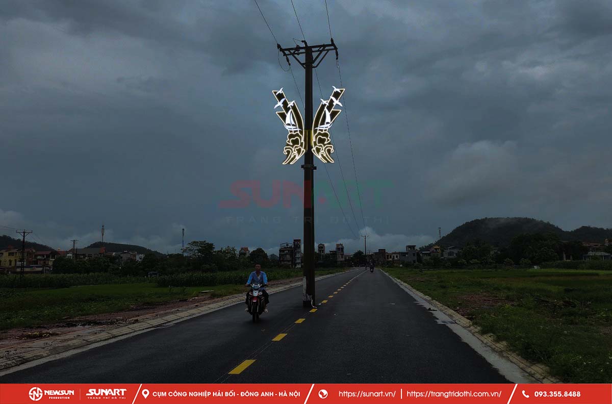 Đèn led trang trí cột điện