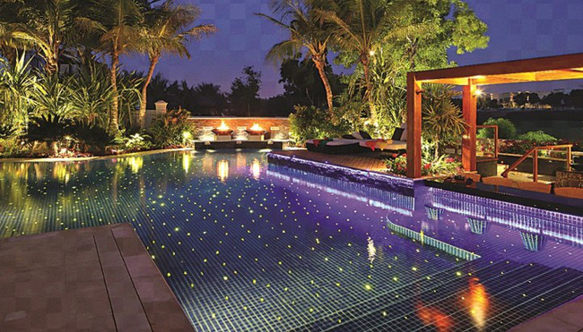 Chiếu sáng hồ nước sân vườn