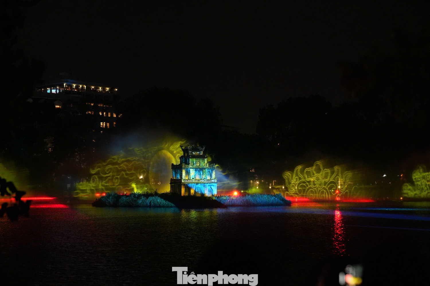 Ý nghĩa của công trình nhạc nước trên sông hồ mang lại